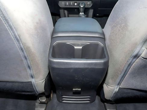 Used 2023 Toyota Tacoma SR5 RWD image 18