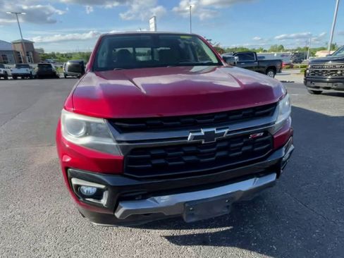 Used 2022 Chevrolet Colorado Z71 AWD/4WD image 6