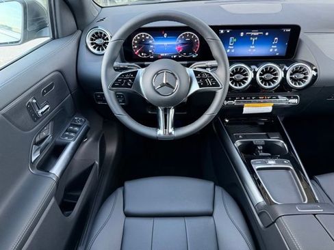 New 2026 Mercedes-Benz GLA 250 4MATIC image 12