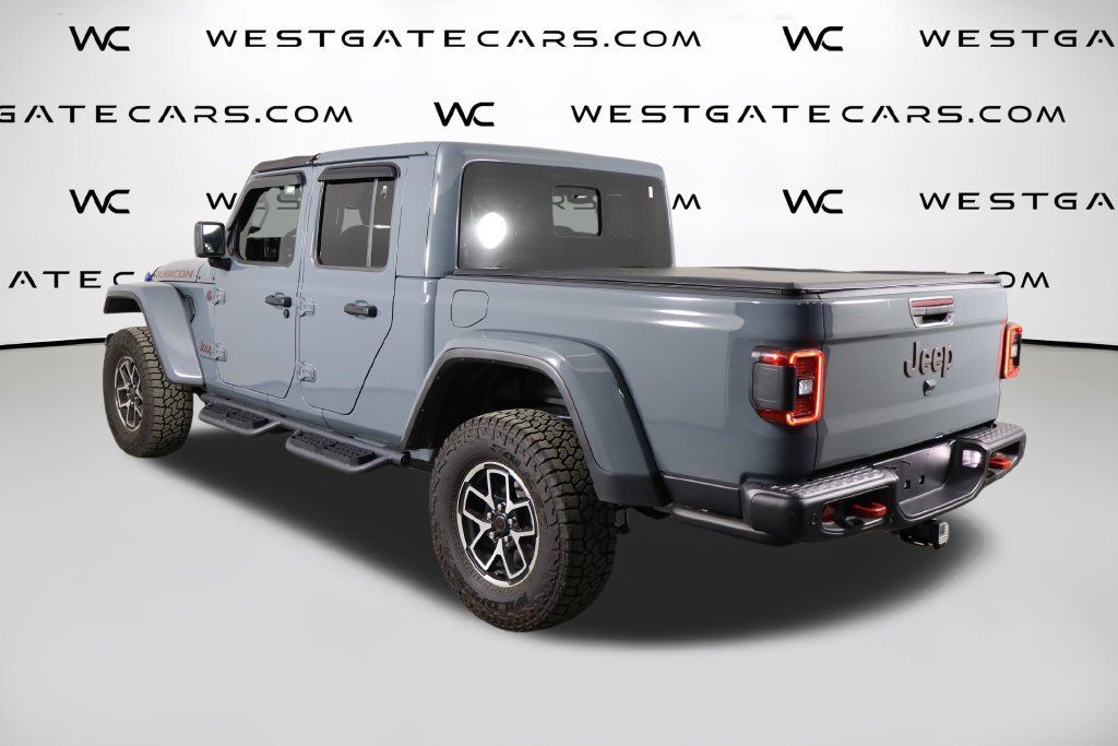 Used 2026 Jeep Gladiator Rubicon w/ Safety Group AWD/4WD image 45