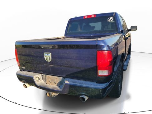 Used 2019 RAM 1500 Express w/ Express Value Package RWD image 4