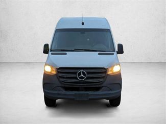 Used 2022 Mercedes-Benz Sprinter 2500 w/ Dashboard Charging Package video 2