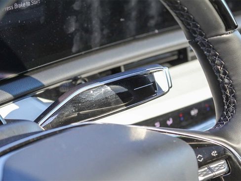 Used 2025 Cadillac Optiq Sport 2 w/ LPO, Floor Liner Package image 24