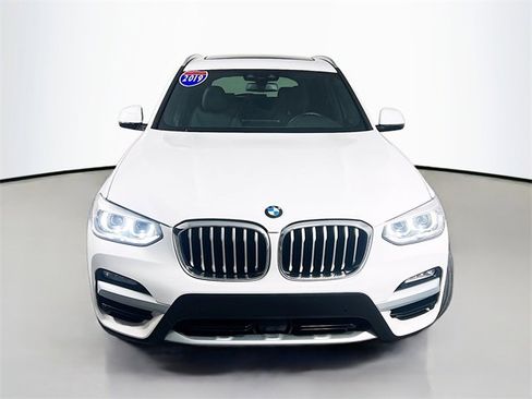 Used 2019 BMW X3 xDrive30i w/ Premium Package image 2