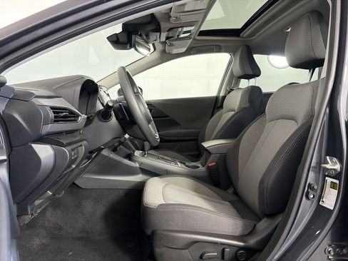 Used 2024 Subaru Crosstrek 2.0i Premium AWD/4WD image 6