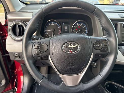 Used 2018 Toyota RAV4 XLE image 44