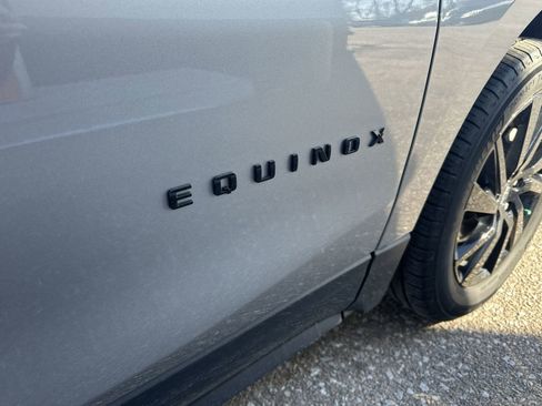 Used 2024 Chevrolet Equinox LS w/ LS Convenience Package image 30