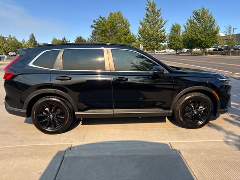 Used 2023 Honda CR-V Sport image 4