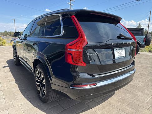 Used 2025 Volvo XC90 T8 Plus w/ Protection Package Premier image 3