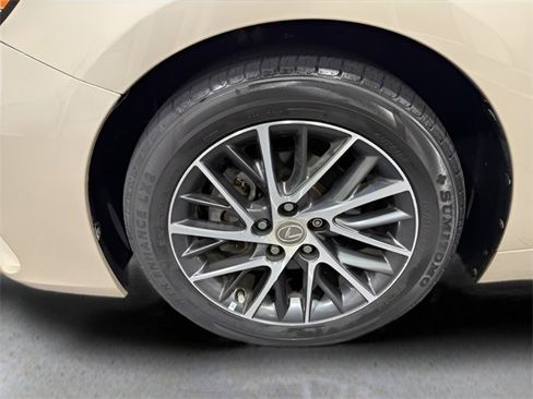 Used 2017 Lexus ES 350 image 37