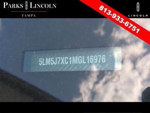 Used 2021 Lincoln Aviator Reserve w/ Equipment Group 201A image 16