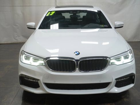 Used 2017 BMW 530i xDrive image 8