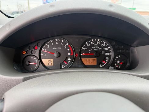 Used 2016 Nissan Frontier SV image 17