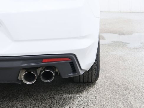 Used 2023 Chevrolet Camaro LT image 31