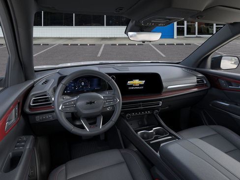 New 2026 Chevrolet Traverse Z71 w/ Driver Confidence Package image 15