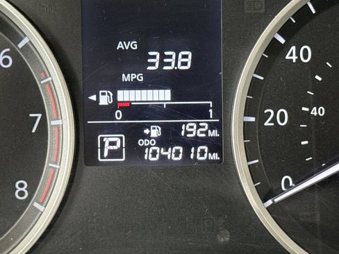 Used 2020 Nissan Versa S FWD image 40