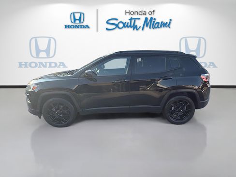 Used 2022 Jeep Compass Altitude w/ Convenience Group image 4