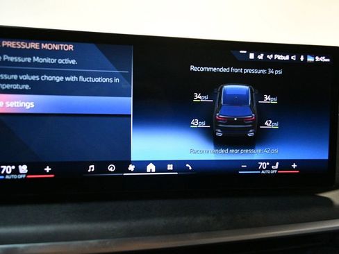 Used 2025 BMW X5 xDrive40i w/ Executive Package image 64