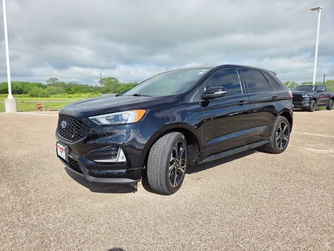Used 2022 Ford Edge ST AWD/4WD image 3