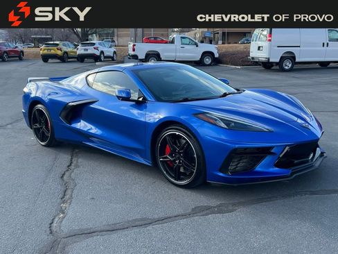 Used 2020 Chevrolet Corvette Stingray w/ 2LT Preferred Equipment Group image 4