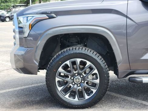 Used 2023 Toyota Tundra Limited AWD/4WD image 6