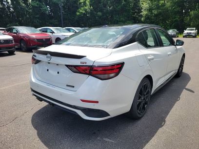 New 2025 Nissan Sentra SR w/ Midnight Edition