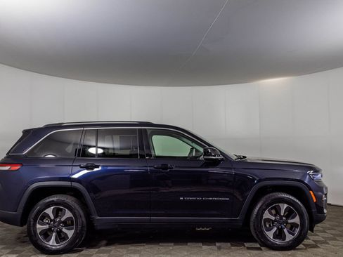 Used 2024 Jeep Grand Cherokee Limited 4xe AWD/4WD image 16