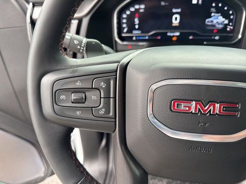 Used 2025 GMC Sierra 1500 AT4X image 62