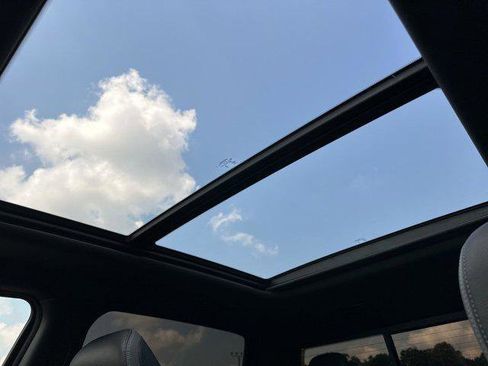 Certified 2025 RAM 1500 Big Horn image 29