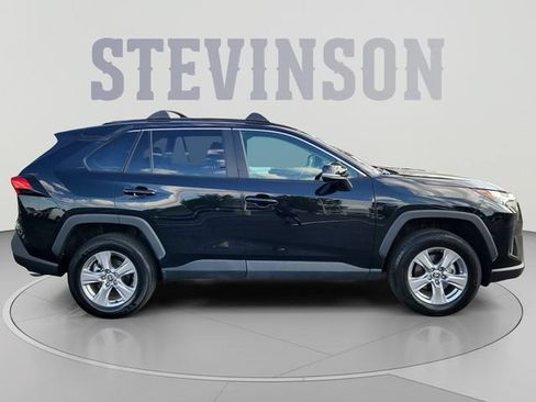 Used 2022 Toyota RAV4 XLE w/ Convenience Package AWD/4WD image 6