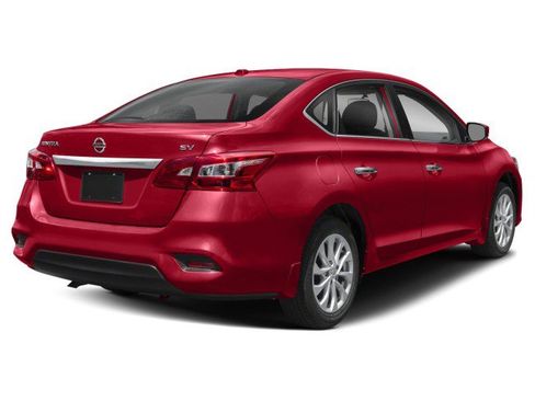 Used 2019 Nissan Sentra SV image 2