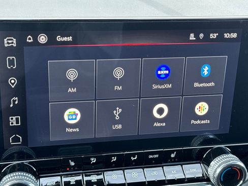 New 2025 GMC Canyon Elevation w/ Convenience Package image 15