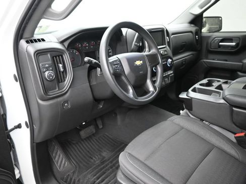 Used 2022 Chevrolet Silverado 1500 Custom RWD image 12