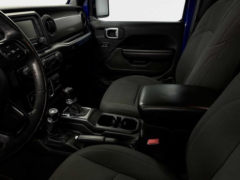 Used 2018 Jeep Wrangler Unlimited Sport S AWD/4WD image 21