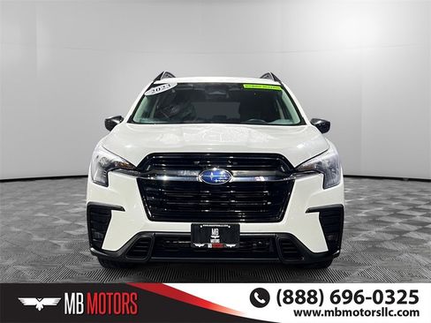 Used 2023 Subaru Ascent 8-Passenger image 10