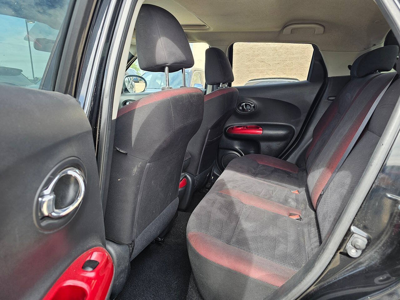 Used 2014 Nissan Juke SV FWD image 9