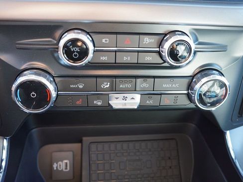 New 2025 Ford F150 XLT w/ Equipment Group 302A MID image 15