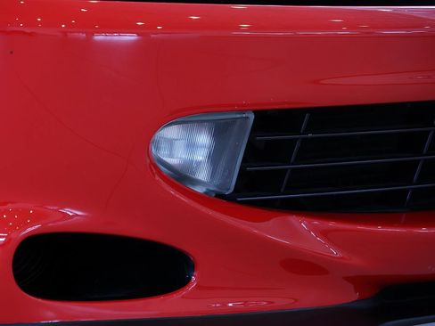 Used 2000 Ferrari 550 Maranello Coupe RWD image 16