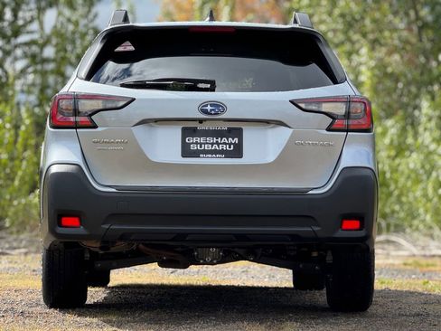 Certified 2025 Subaru Outback Premium image 6