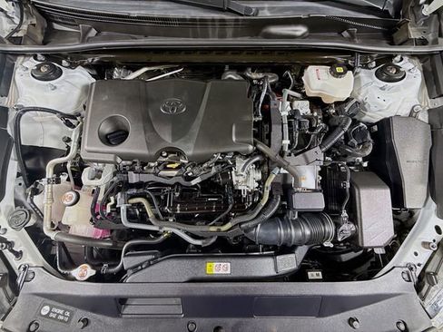 Certified 2022 Toyota Camry LE FWD image 29