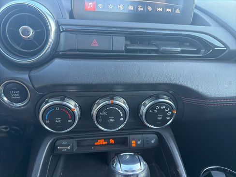 Used 2018 MAZDA MX-5 Miata RF Grand Touring image 8