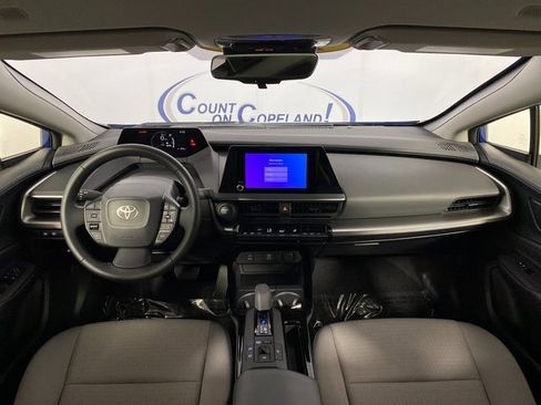 Used 2024 Toyota Prius LE image 12