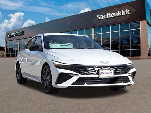 New 2026 Hyundai Elantra SEL Sport Premium w/ Cargo Package FWD image 3