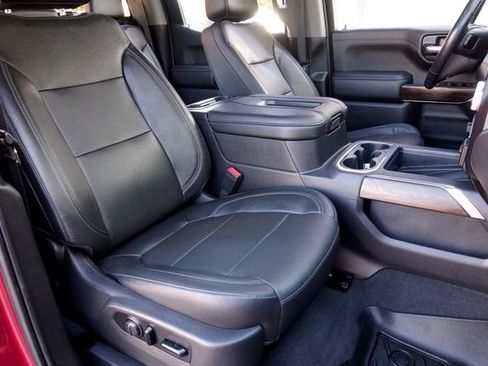 Used 2019 GMC Sierra 1500 SLT image 33