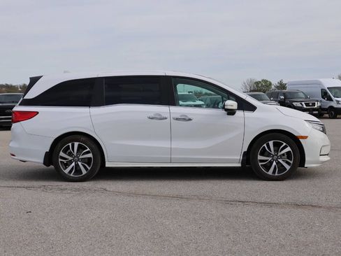 Used 2023 Honda Odyssey Touring image 7