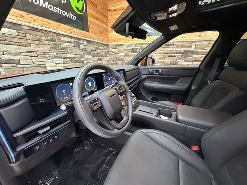 Certified 2025 Hyundai Santa Fe Calligraphy image 10