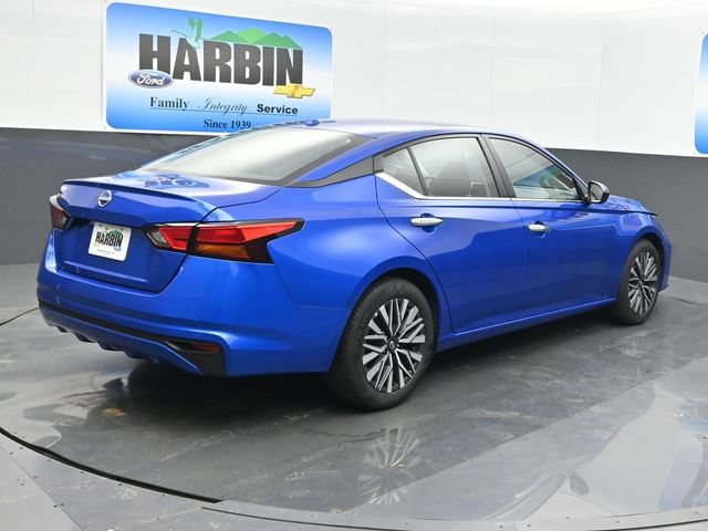 Used 2025 Nissan Altima 2.5 SV FWD image 5