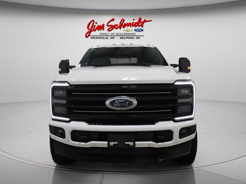 Used 2025 Ford F250 Platinum image 3