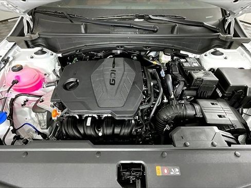 New 2026 Kia Sportage SX image 2