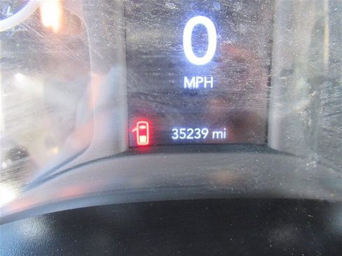 Used 2022 RAM 3500 Tradesman w/ Chrome Appearance Group image 10